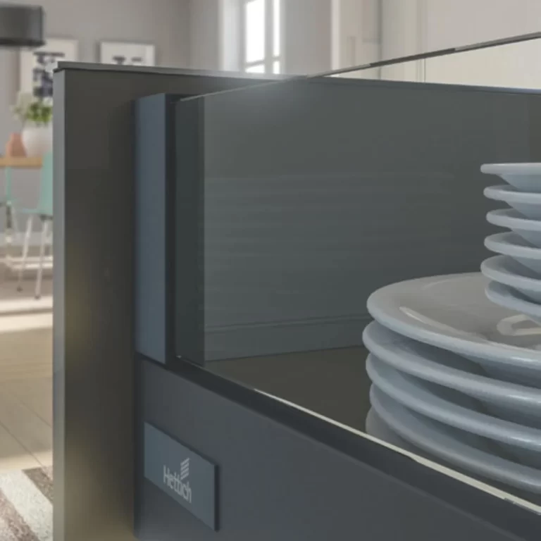 sertare-laterale-metalice-hettich-mobilier-premium-innotechatira-bucatarie