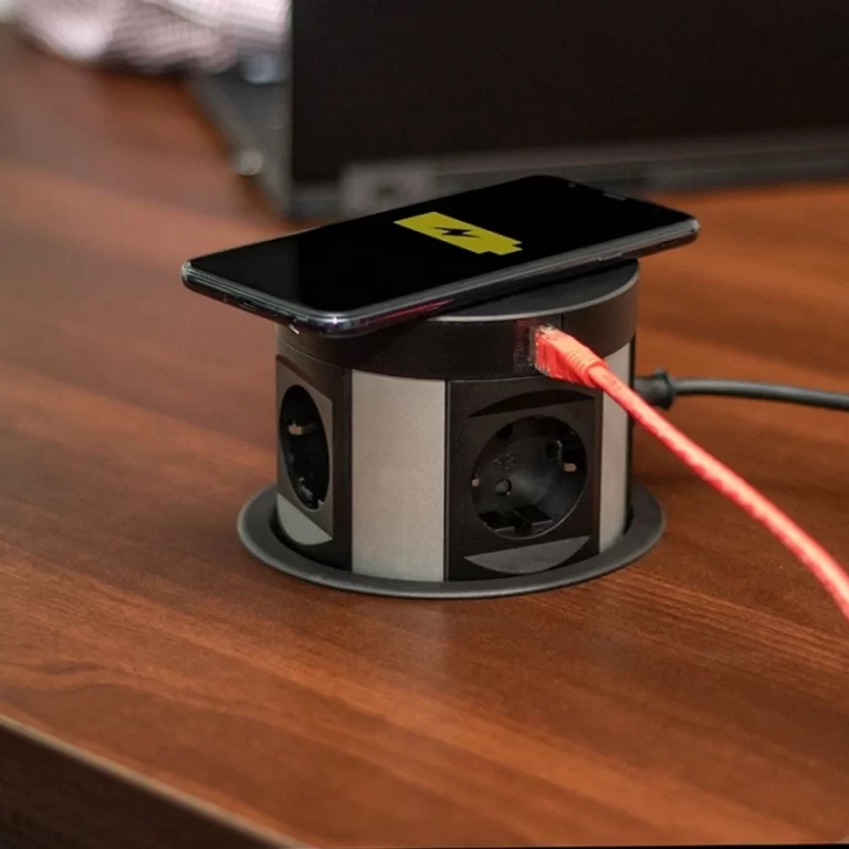 priza cu porturi multiple