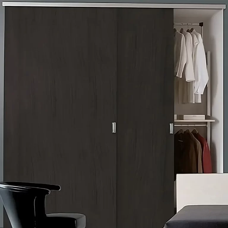 sistem usi glisante mobilier lemn