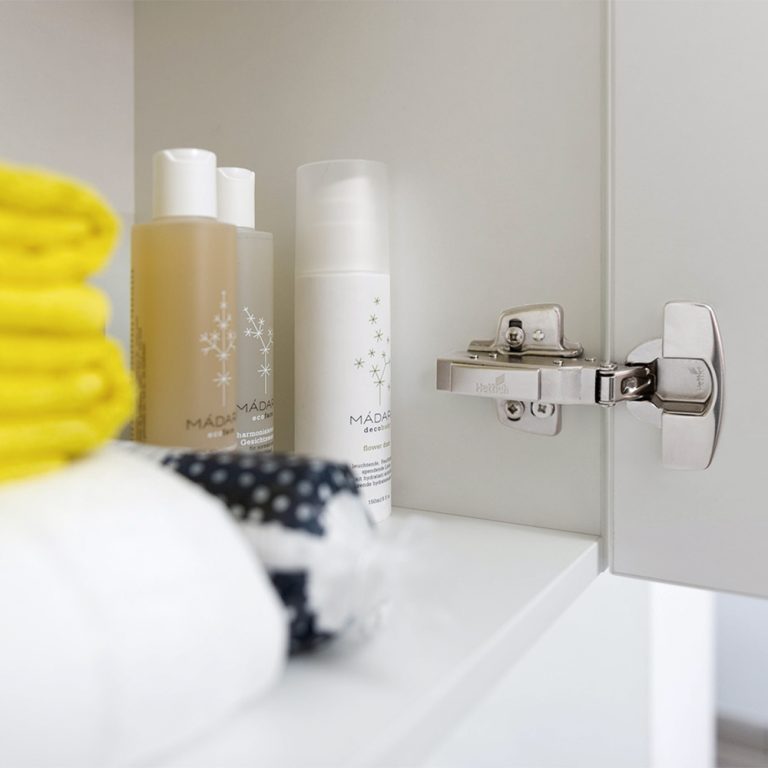 balama de calitate hettich