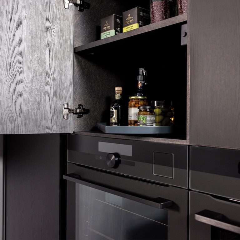 balama de calitate pentru dulapuri