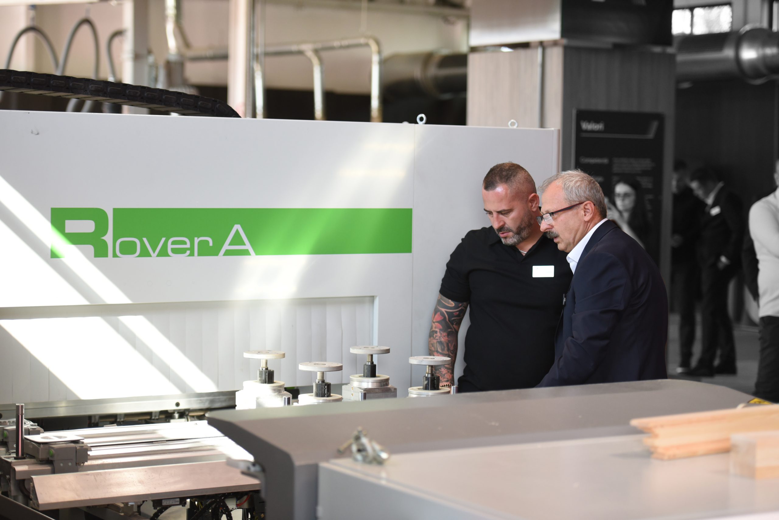 asistenta tehnica productie mobilier