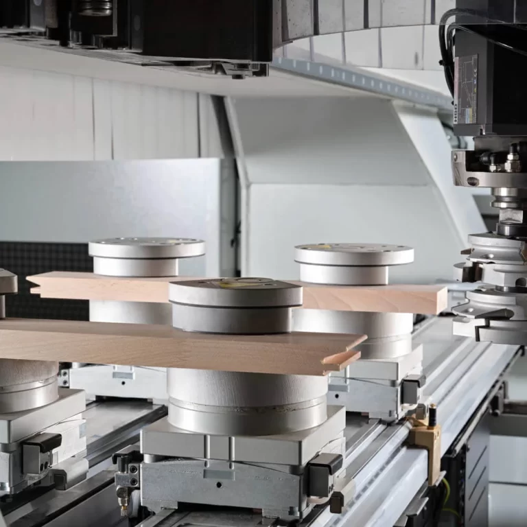 cnc compact prelucrare lemn