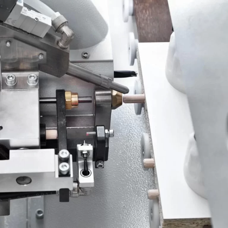 utilaj biesse pentru gaurire lemn