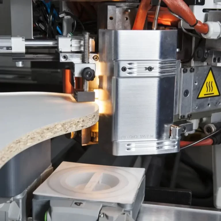 utilaj cnc prelucrare lemn