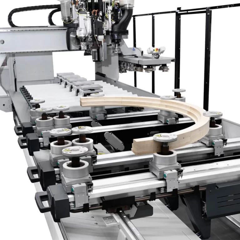 utilaje prelucrare usi ferestre lemn